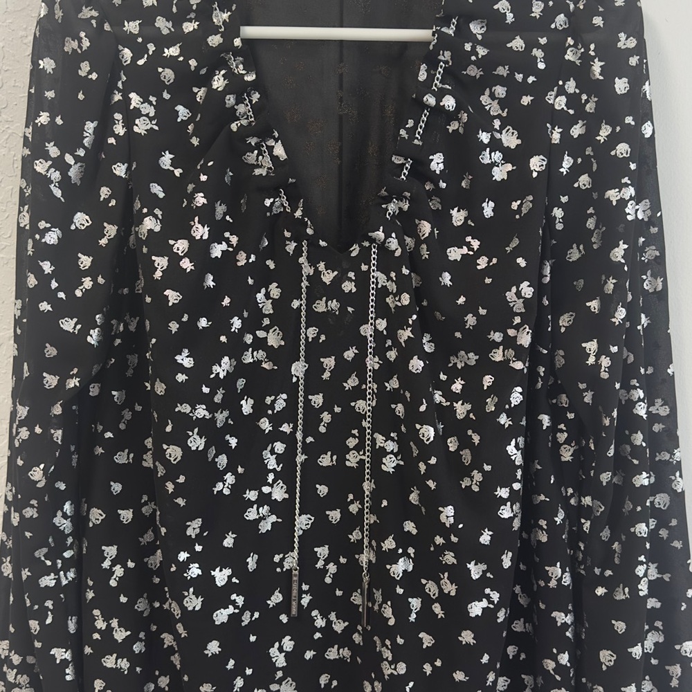 MICHAEL Michael Kors Black and Silver Floral Print Blouse
